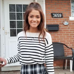 Meet your Posher, Rena